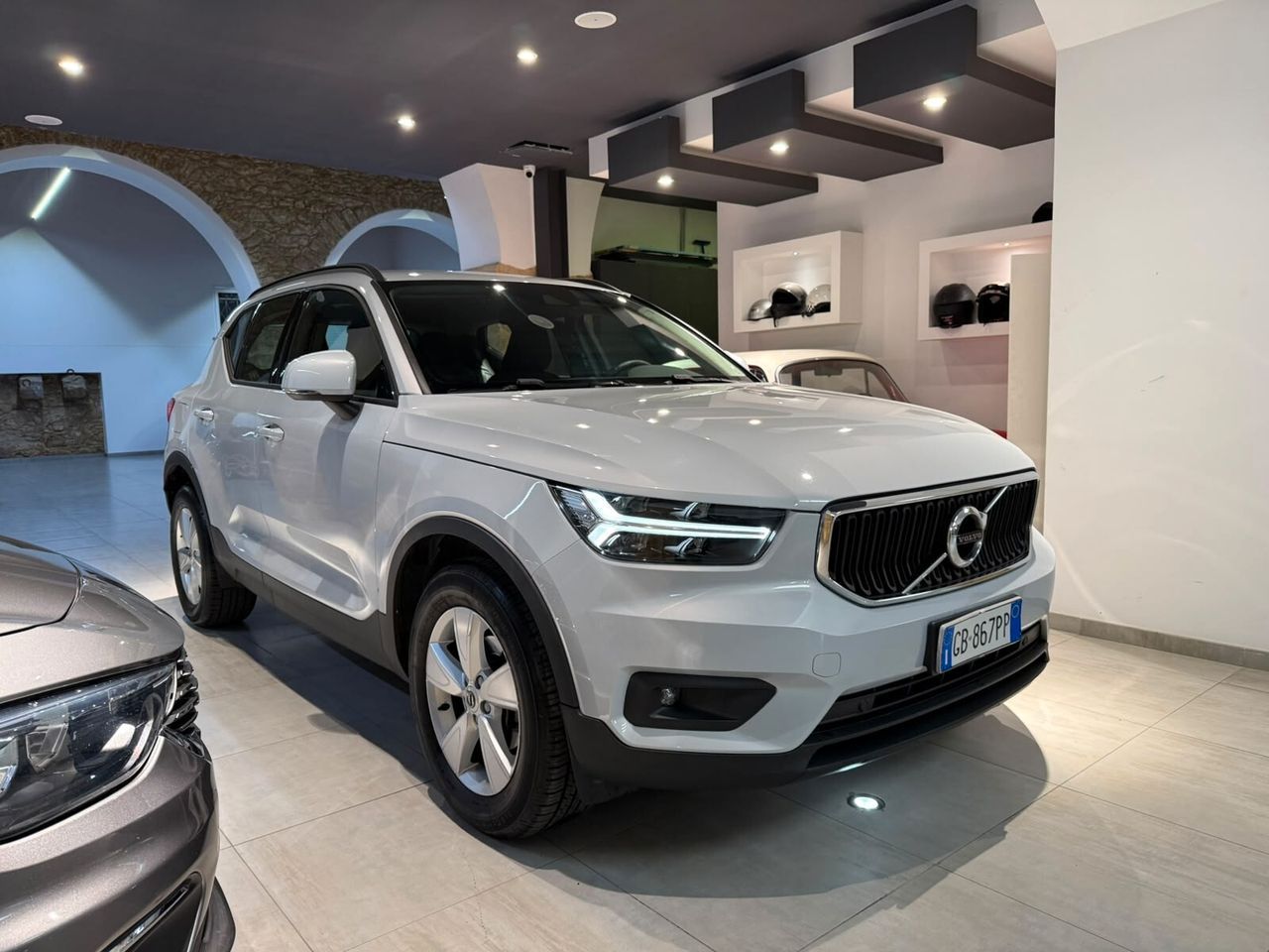Volvo XC40 D3 Geartronic Business 2.0D 150CV imagem 2