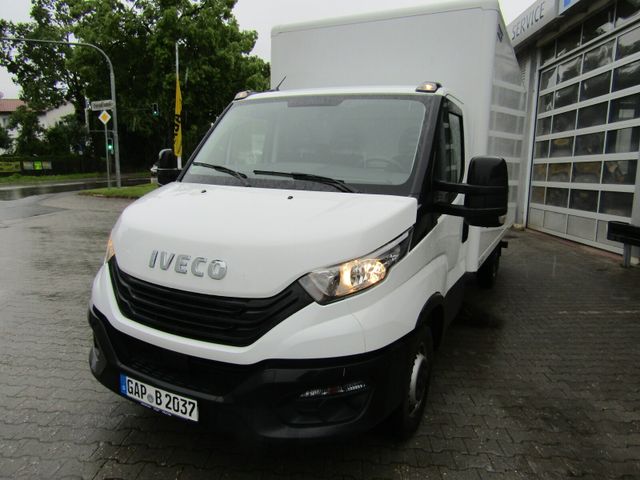 Iveco Daily Kofferaufbau mit LBW