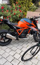 KTM 1290 SuperDuke R - Service/HU und Reifen neu