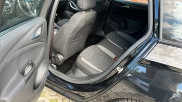 Opel Astra - 9