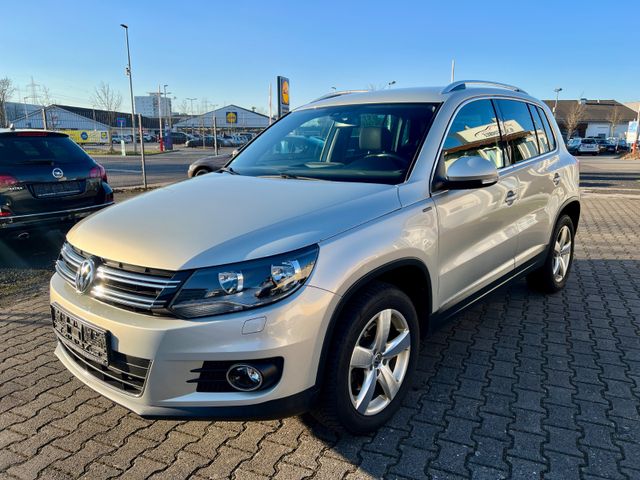 Volkswagen Tiguan 2.0 TSI Lounge Sport & Style 4Motion