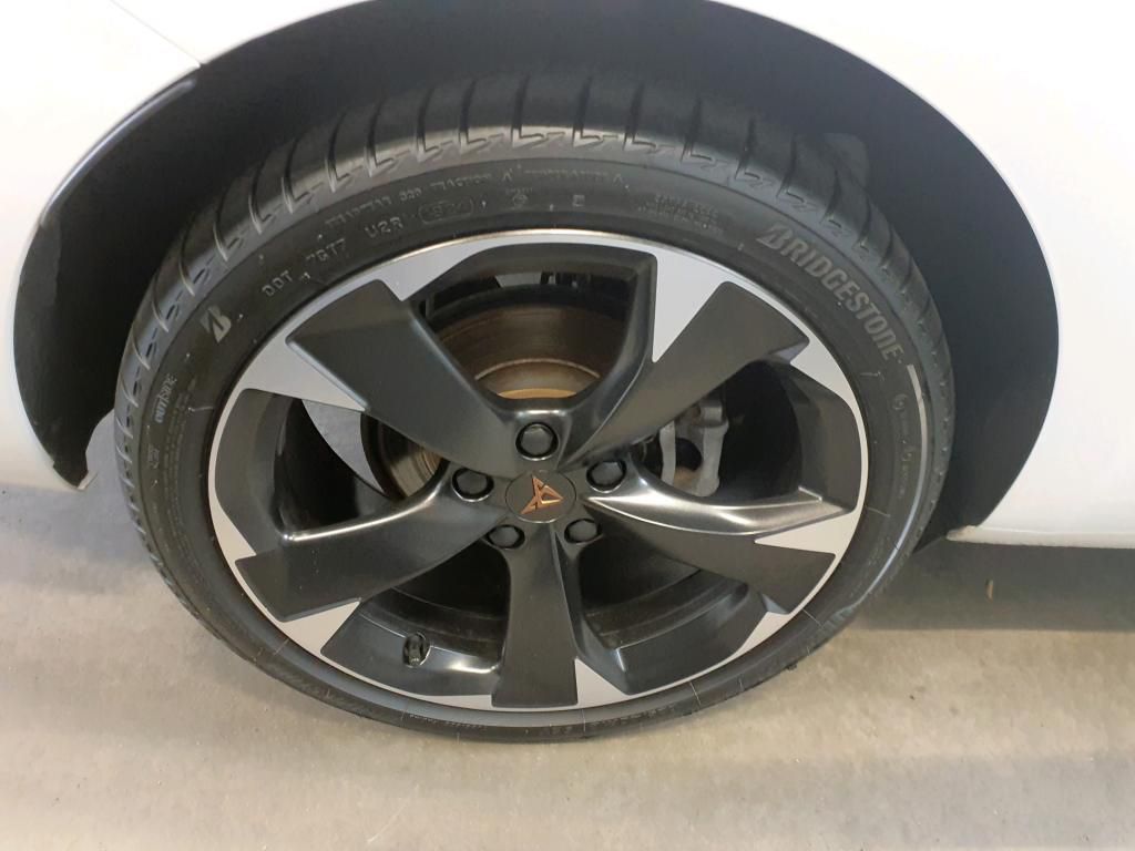 Cupra Leon SP 1.4 TSI e-HYBRID 150kW Pano*Tempo*PDC*SH