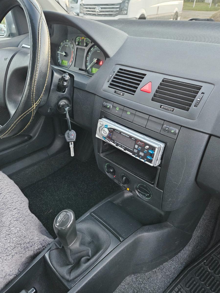 Skoda Fabia 2007 — photo 18
