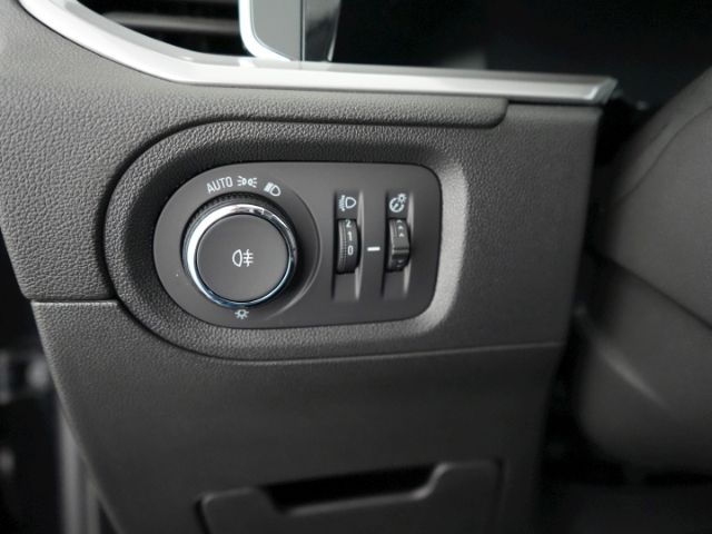 Grandland GS PHEV AT+ANHÄNGERKUPPLUNG+NAVI+RÜCKF