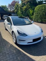 Tesla Model 3 Long Range AWD | Modell 2021 | 1.  - Tesla Gebrauchtwagen Bremen