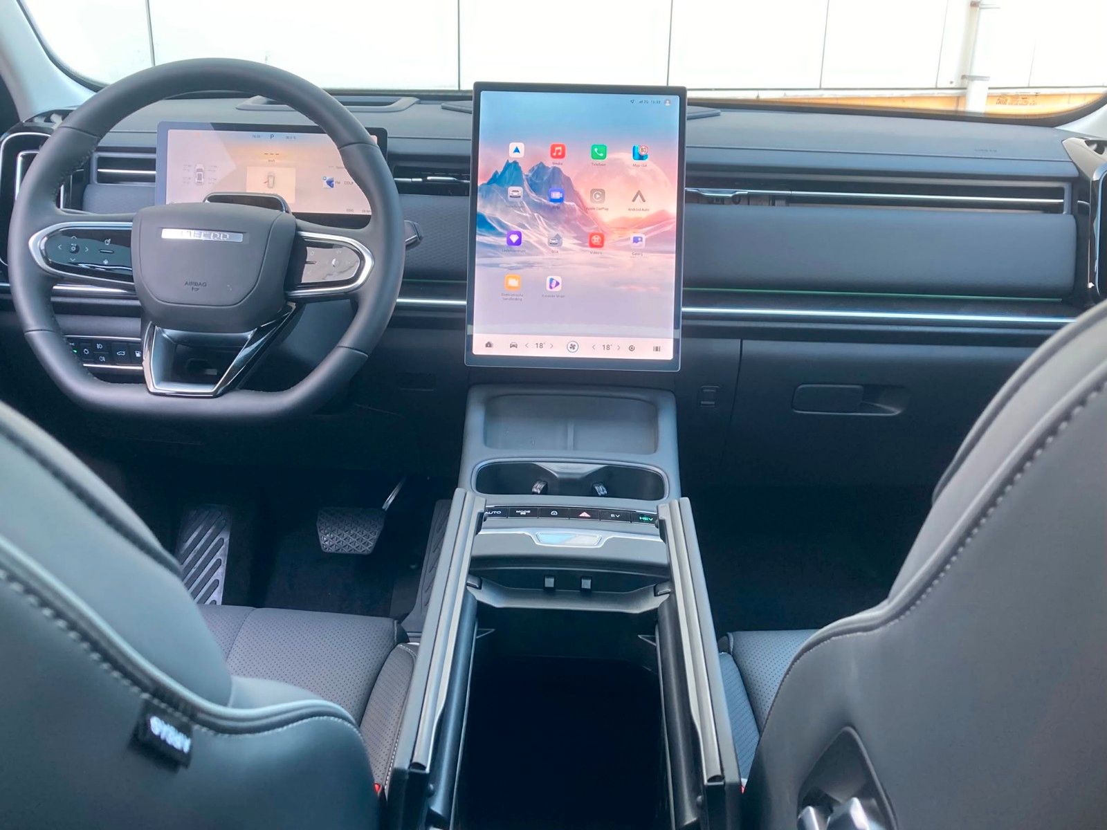 Fahrzeugabbildung JAECOO 7 1.5 TGDI PHEV 255 kW Exclusive/Sofort