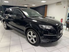 AUDI Q7 3.0 TDI  quattro Euro6/BOSE/STANDHEIZUNG/AHK!