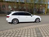 Audi A4 2.0 TFSI ultra S tronic design Avant design - Audi A4 Gebrauchtwagen Privatanbieter