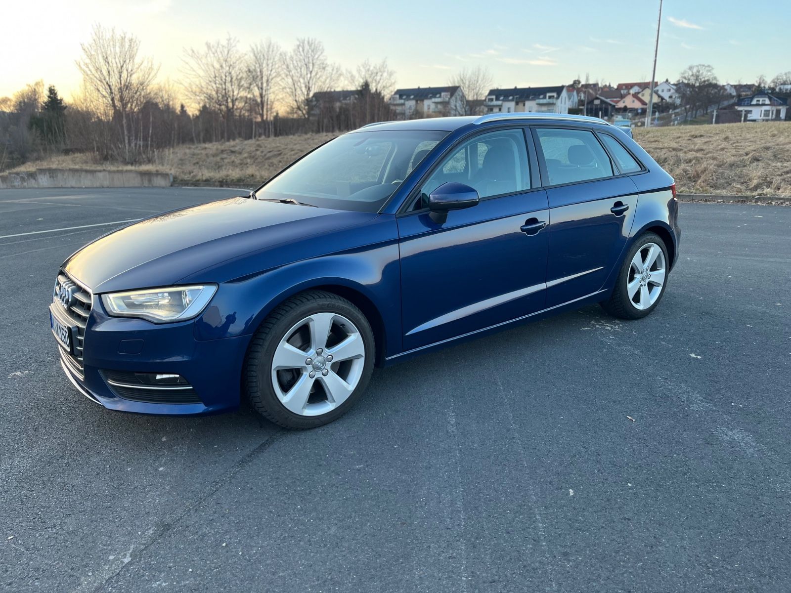 AUDI A3 1.8 TFSI quat. StHz, Xen,AHK,Ambition Sportb.