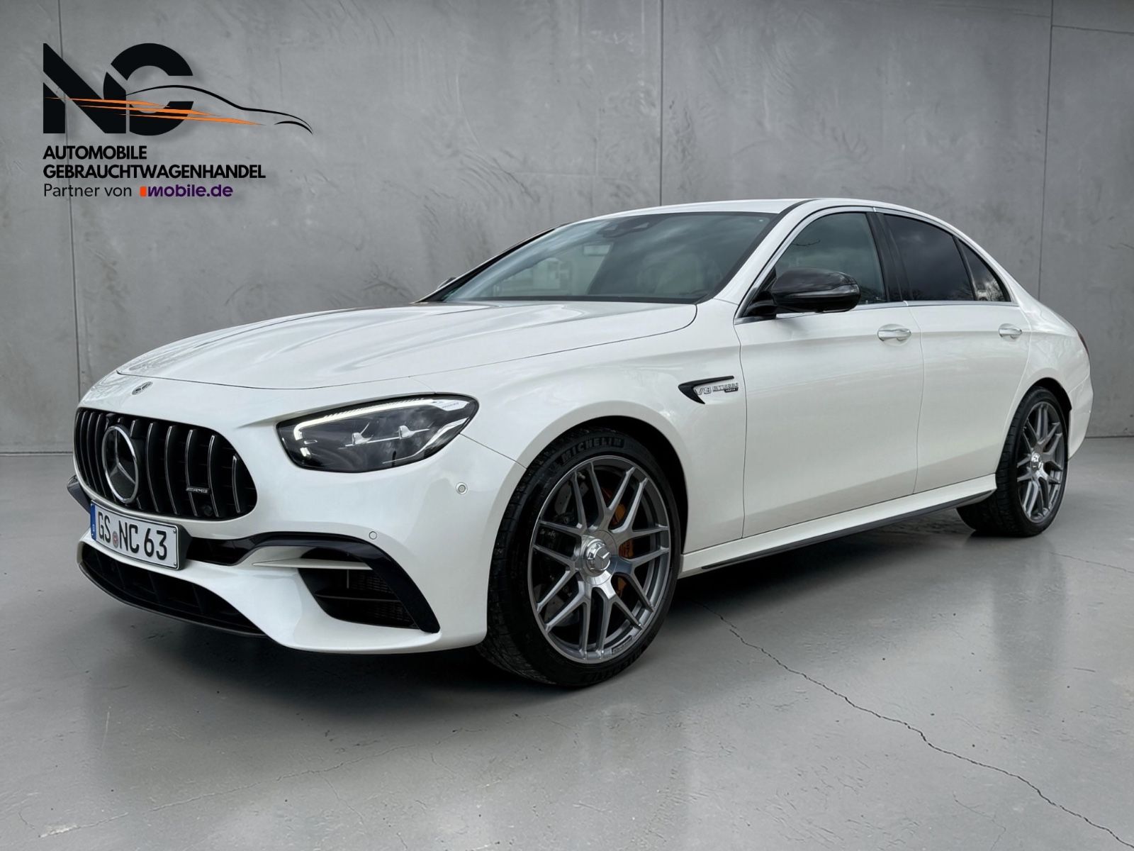 MERCEDES-BENZ E 63s AMG 4 Matic+ Lim. I Schalen I 2x Carbon I