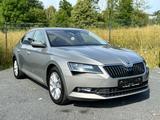 Skoda Superb Lim. Style *DSG*Leder*ACC*Kamera*Navi* - Skoda Superb mit Diesel-Antrieb: Leder, Limousine