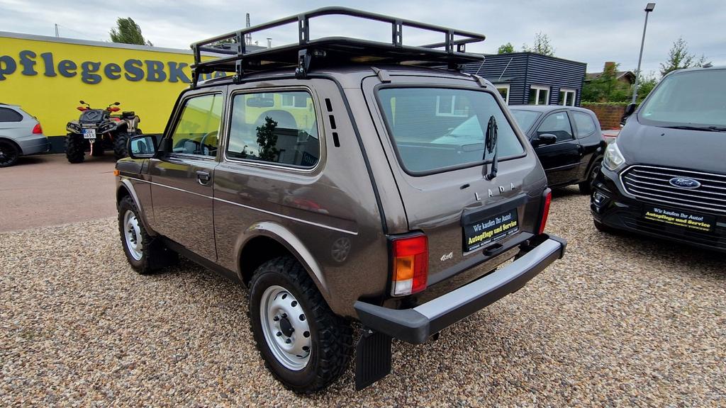 Lada Niva