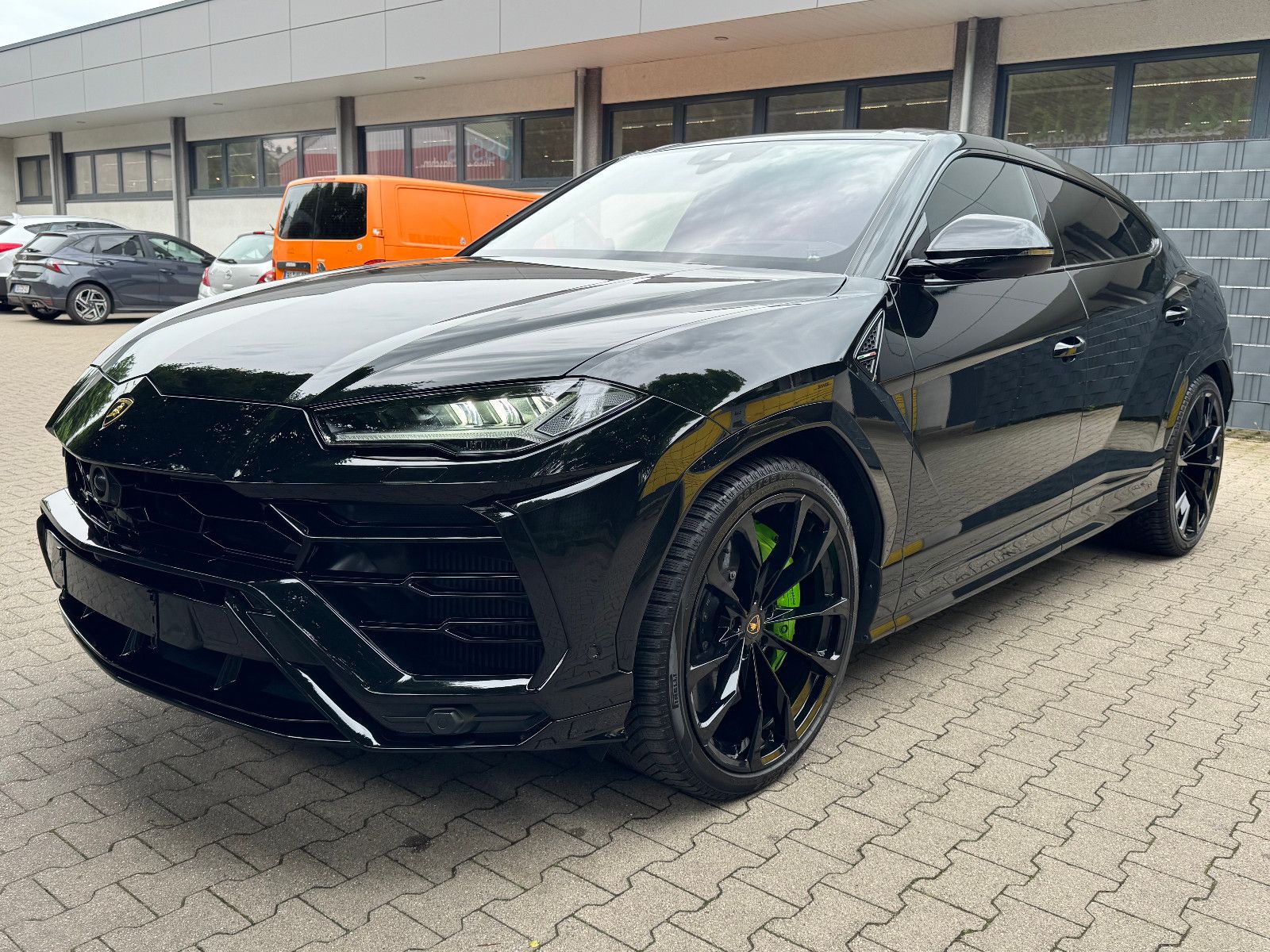 Lamborghini Urus foto 4