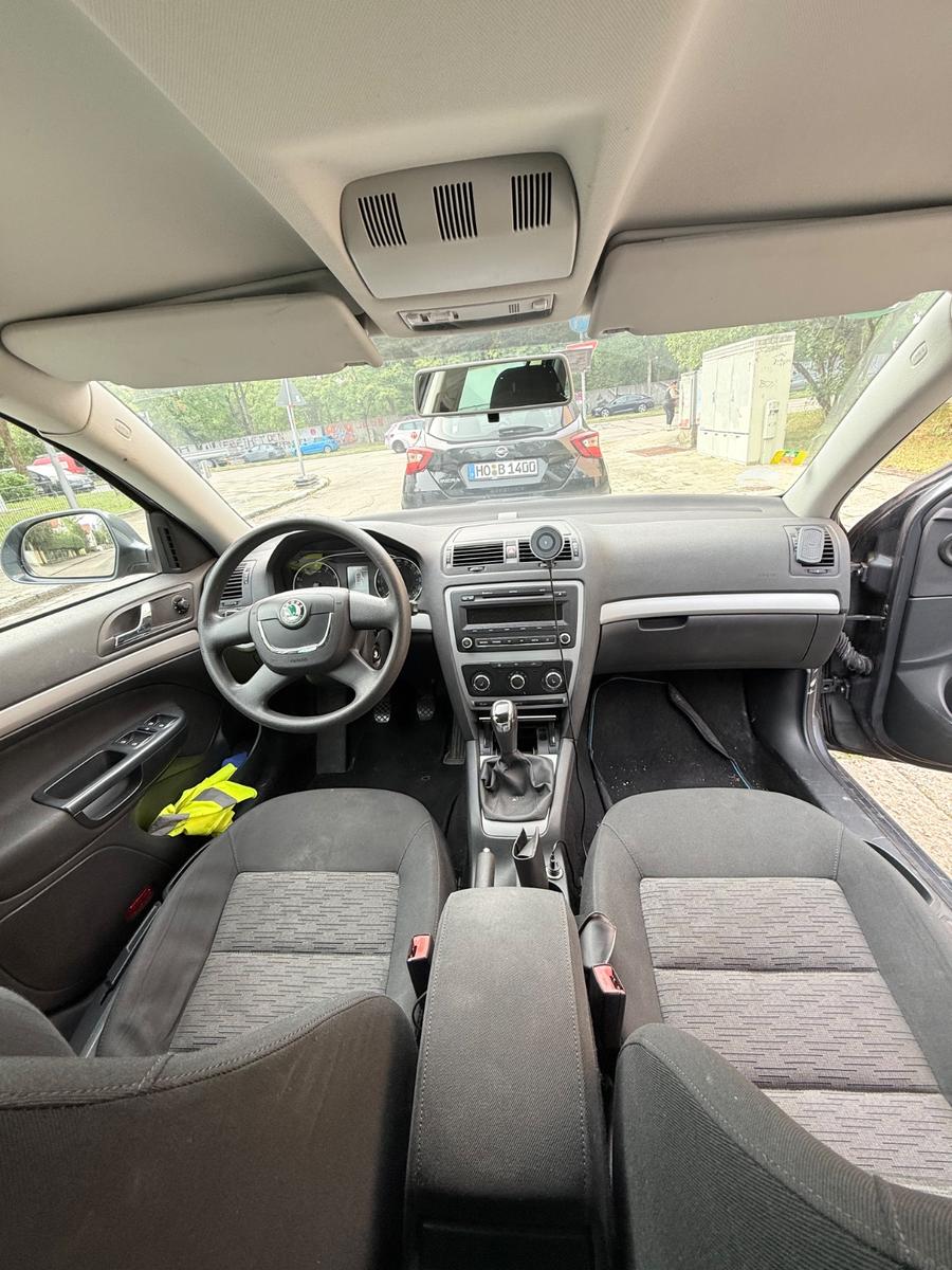 Skoda Octavia 2012 — photo 10