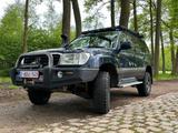 Toyota Land Cruiser 100