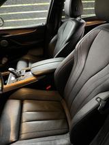 BMW X5 xDrive30d M-Paket Vollausstattung - BMW X5: Grau, Luftfederung
