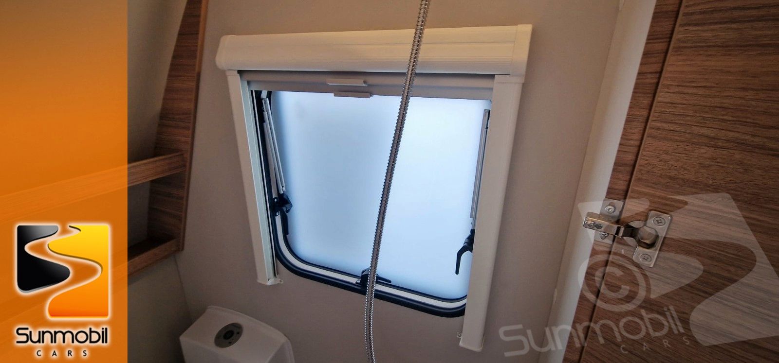 Fahrzeugabbildung Weinsberg CaraOne 450 FU 1.500 kg Steckdosen Plus-Paket