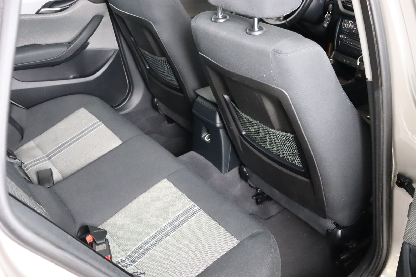 Fahrzeugabbildung BMW X1 18i * X-Line * Xenon * Sitzhzg.