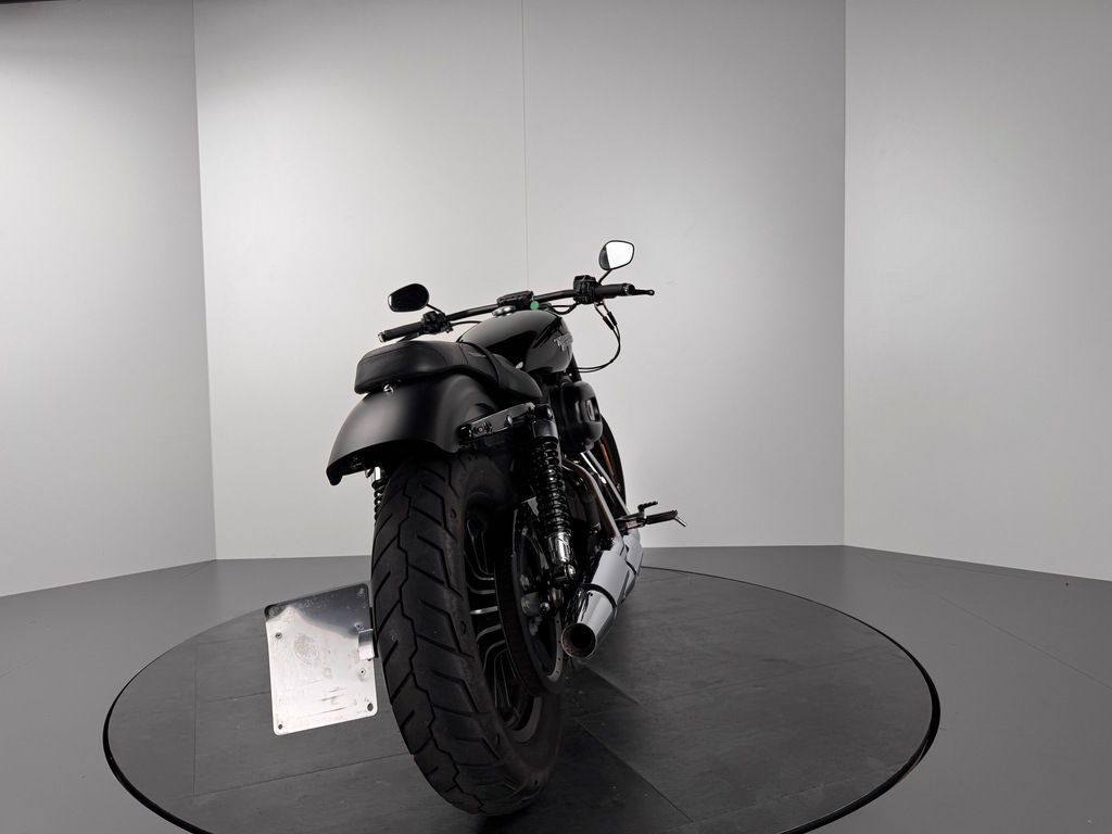 Fahrzeugabbildung Harley-Davidson XL 883 IRON *REIFEN  NEU *SEHR GEPFLEGT