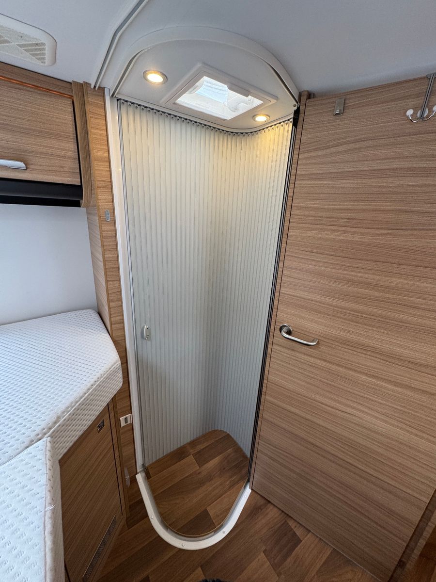Fahrzeugabbildung Dethleffs ADVANTAGE EDITION T 7051 EB DACHKLIMA 2X LITHIUM