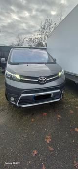 Toyota Proace(Verso) 2,0-l-D-4D 130kW L2 Executive Voll - Toyota Proace (Verso) in Frankfurt (Main)