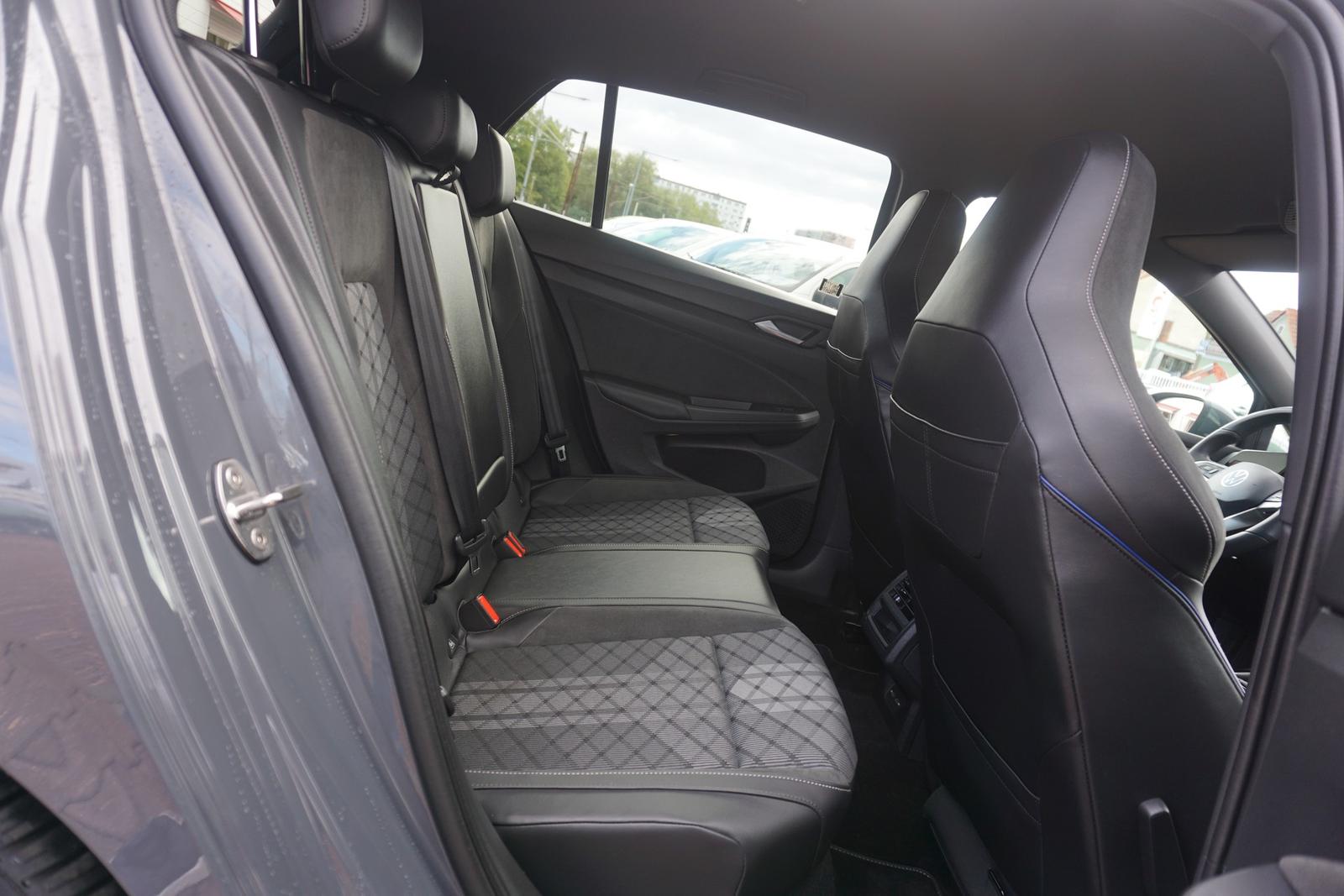 Volkswagen Golf VIII 1.5 R-Line LED ACC Android Apple PDC, миниатюра 27