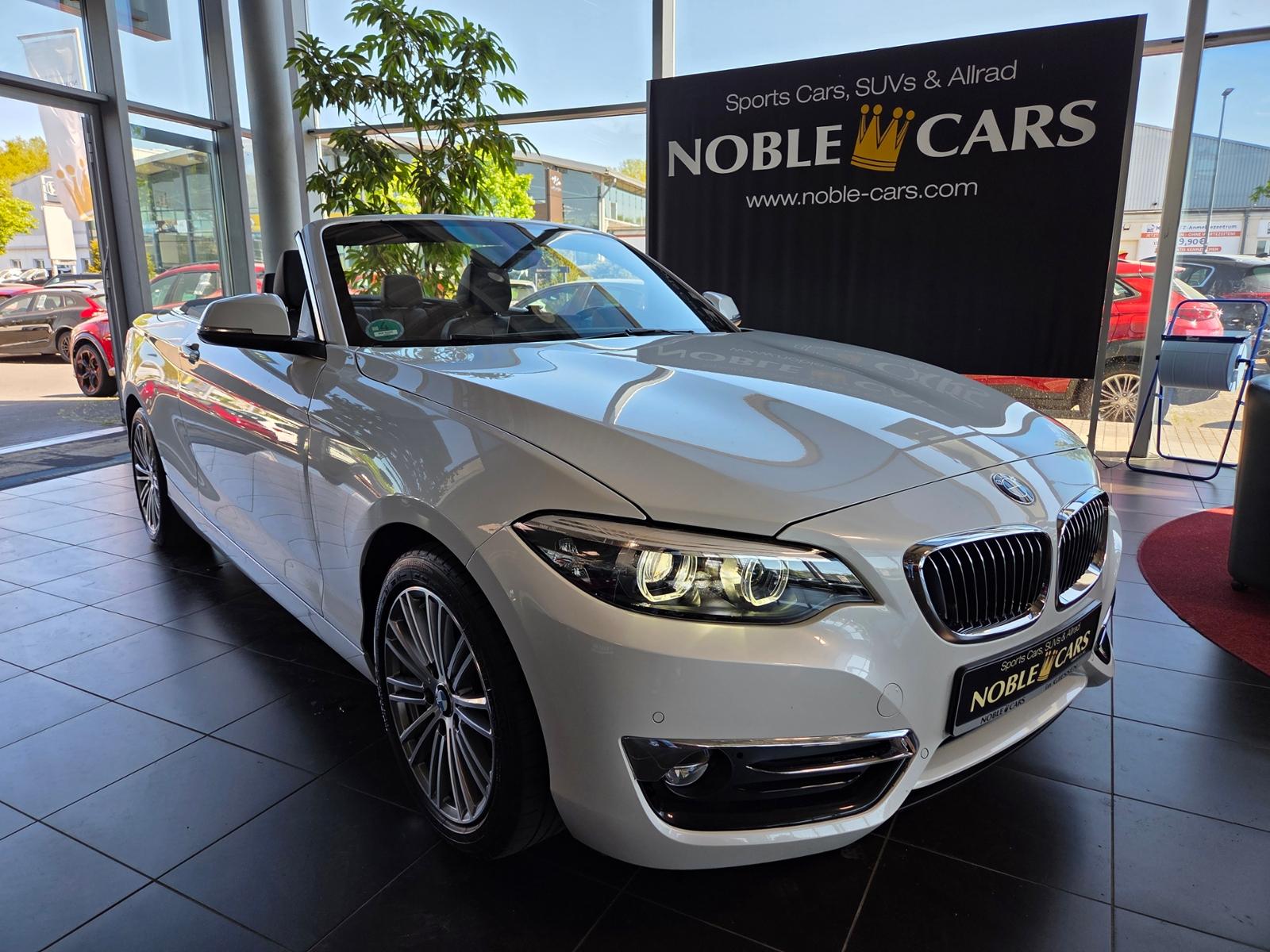 BMW 220i Cabrio Luxury Line AHK LED NAV SHZ PDC ALU