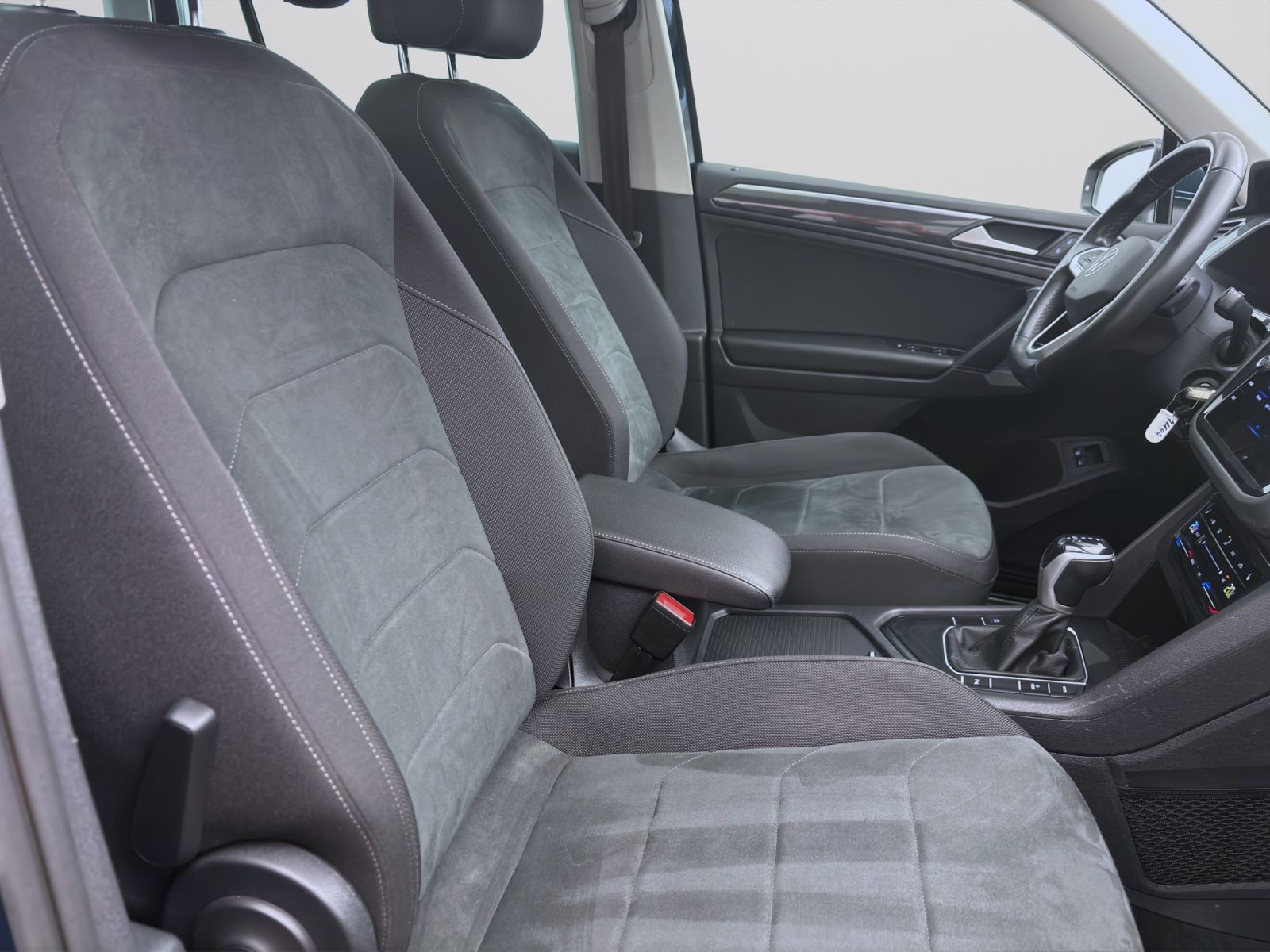 Volkswagen Tiguan - Bild 17