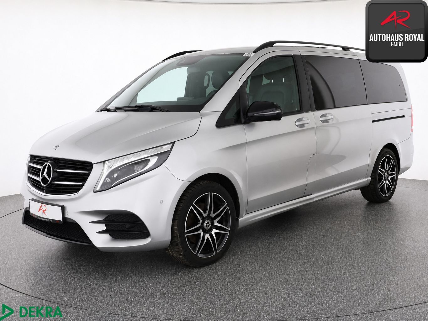 MERCEDES-BENZ V 250 d AMG LANG 7 SITZE PANO,360GRAD,AHK,COMAND