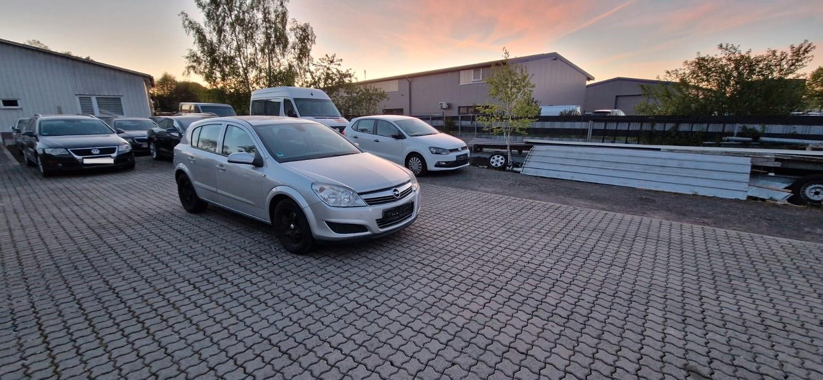 Opel Lim. Edition*Automatik*Zahnriemen neu*TÜV neu