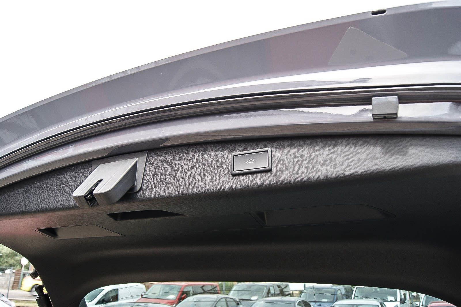 Fahrzeugabbildung CUPRA Leon Sportstourer e-Hybrid PANORAMA CARPLAY ACC