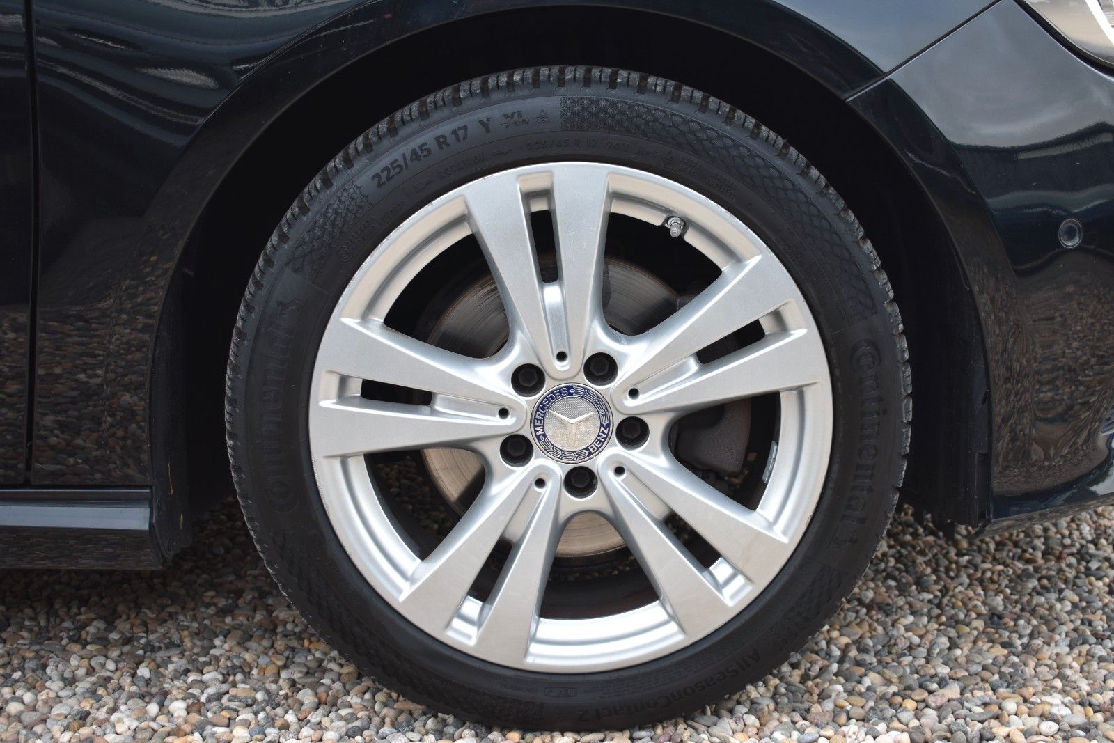Fahrzeugabbildung Mercedes-Benz A 180 BlueEfficiency Urban Autom. Navi Kamera