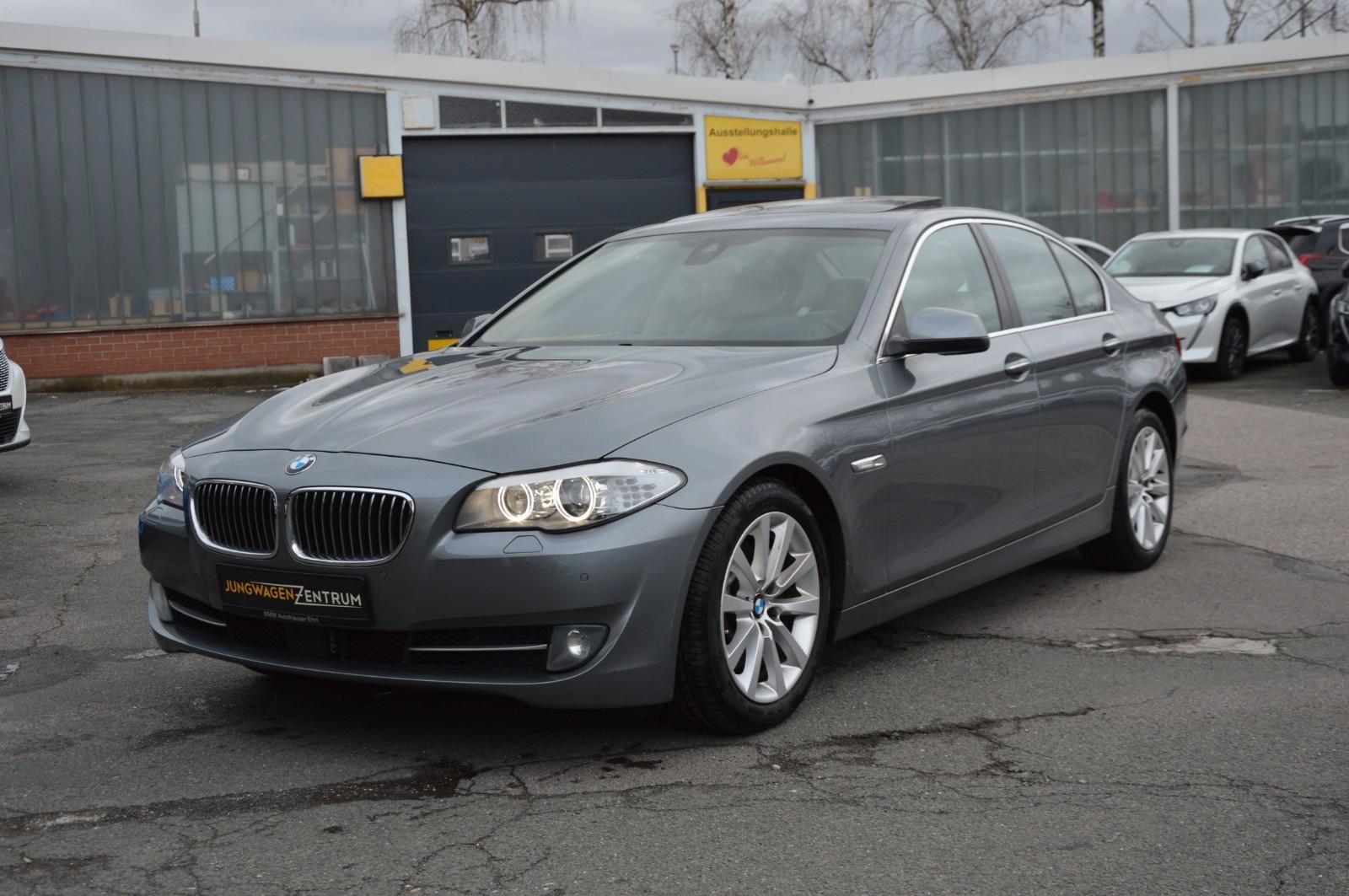 BMW 530d Lim xDr ACC"SzHz"NAVI"SzBel"KomfSz"BiXen