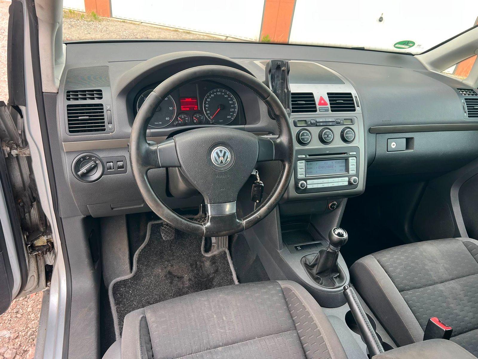 Volkswagen Touran 2007 — photo 8