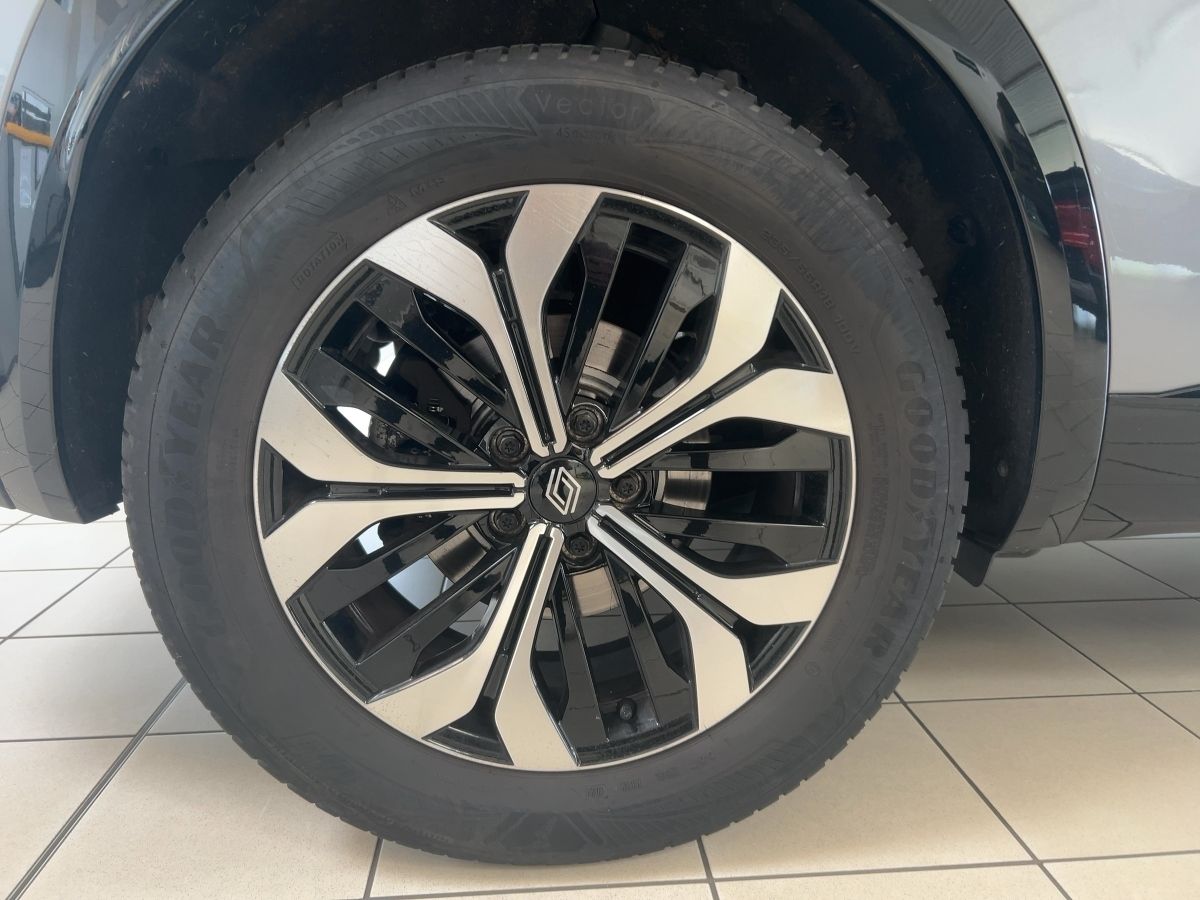 Fahrzeugabbildung Renault Austral Evolution 160 Auto. LM18" SHZ GJR