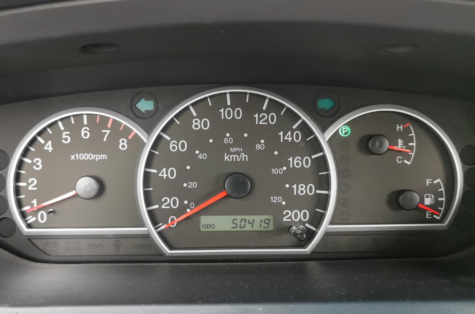 Kia Carens 2006 — photo 17