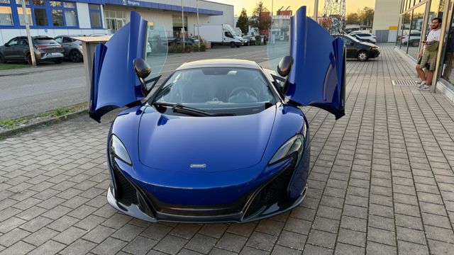 McLaren 650S Spider Carbon Lift  Meridian Kamera 2 Hand