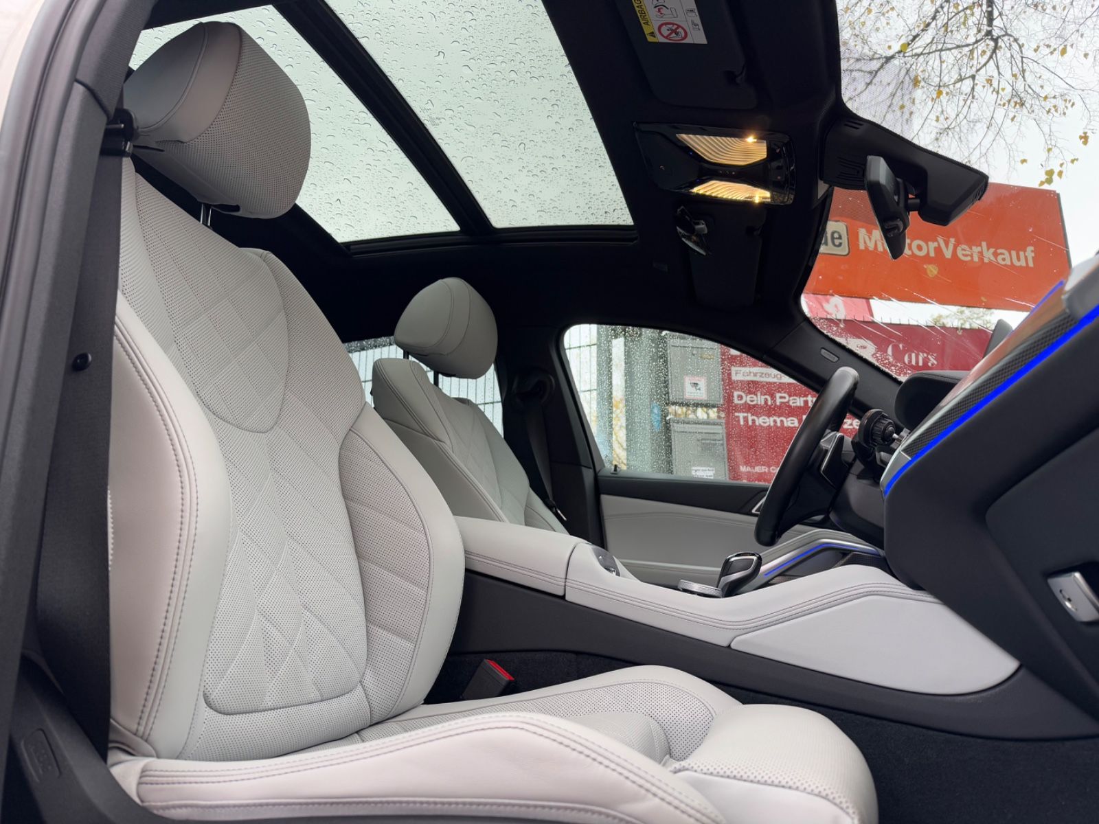 Fahrzeugabbildung BMW X6 xDrive 30d*M-PAKET*PANO*H&K*MEMORY*