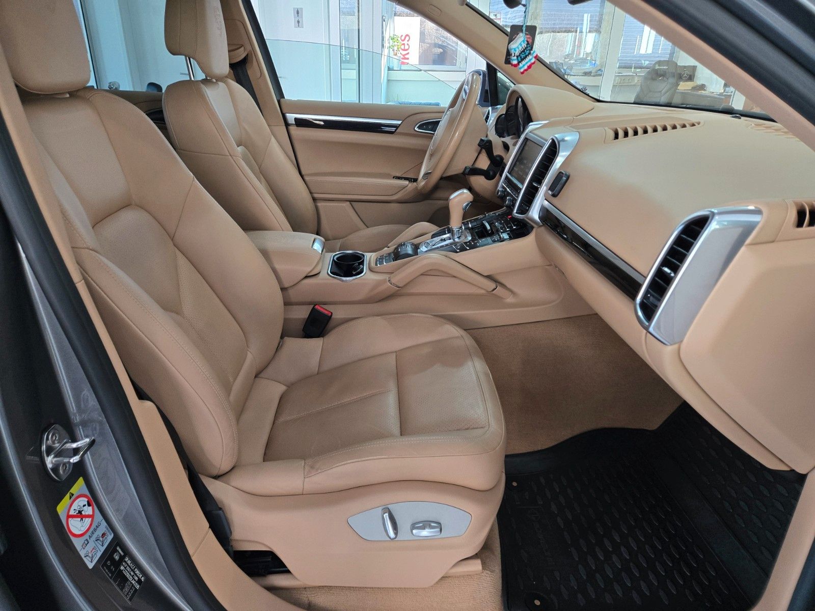 Fahrzeugabbildung Porsche Cayenne Diesel