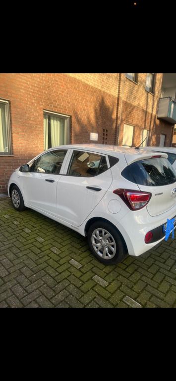 Image of Hyundai Accent