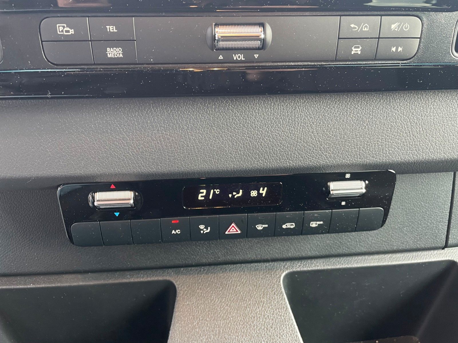 Fahrzeugabbildung Mercedes-Benz Sprinter 317 CDI Tourer 3665 9G Kamera AHK3,5to