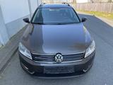 Volkswagen Passat Variant Trendline BlueMotion - gebrauchte VW Passat Variant aus dem Jahr 2012