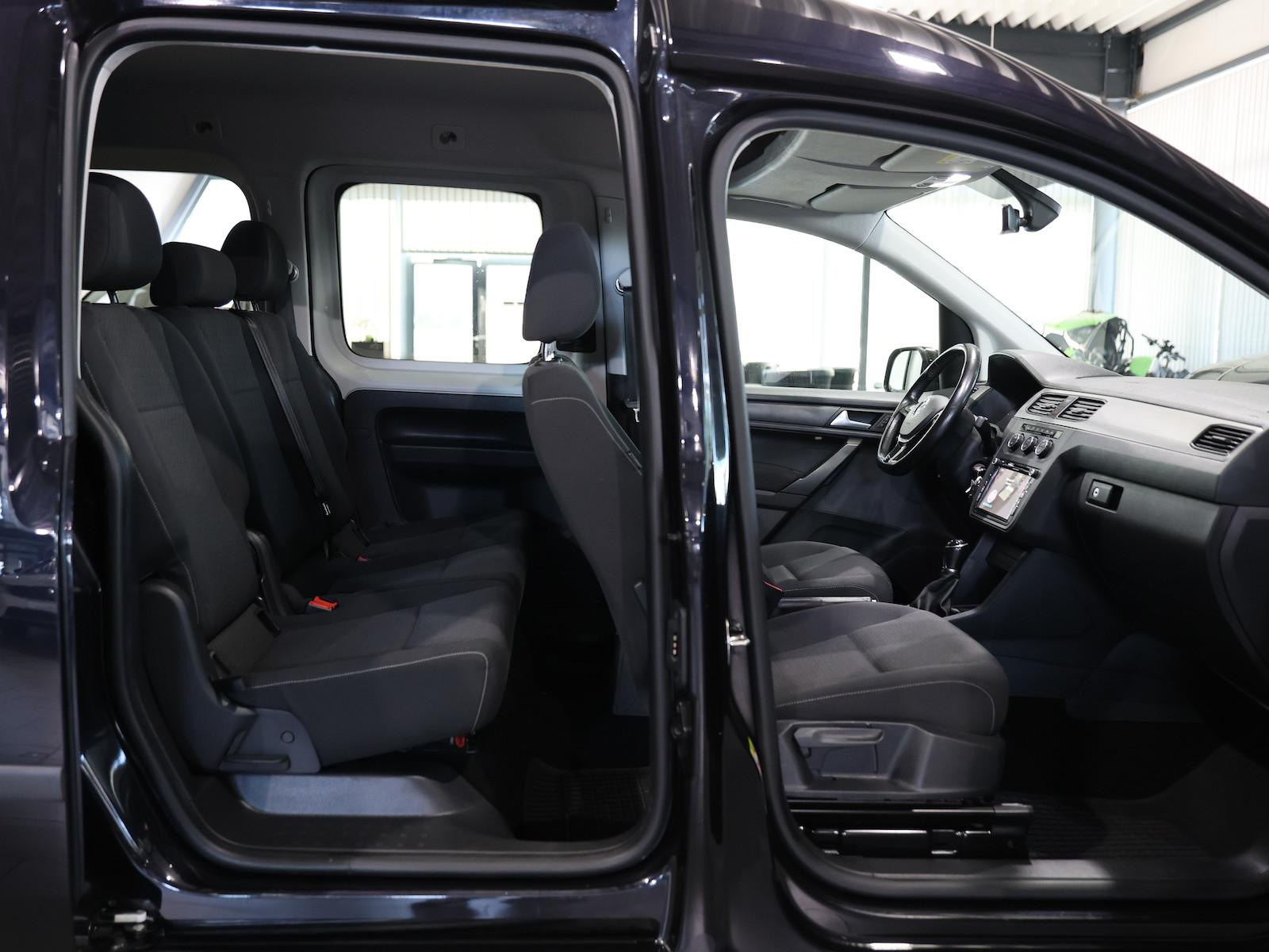 Volkswagen Caddy Maxi Kombi 2.0 TDI BMT / 7-SITZER / NAVI+