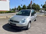 Ford Fiesta AMBIENTE*SCHIEBEDACH*2-HAND*TÜV/AU*06/202 - gebrauchte Ford Fiesta aus dem Jahr 2002