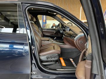 BMW X5 M50d *ACC*360KAM*NAVI*LED*LEDER*PANO*SHA*TWA*