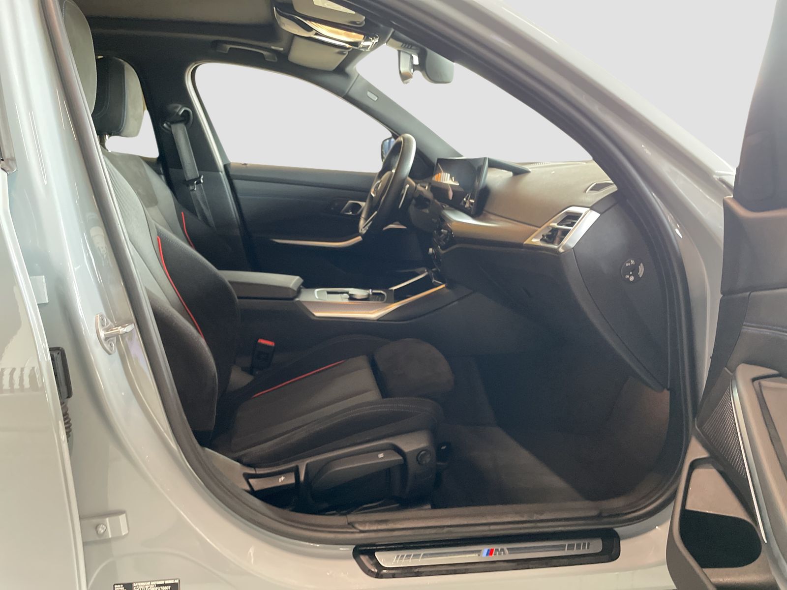 BMW 330 - Bild 8