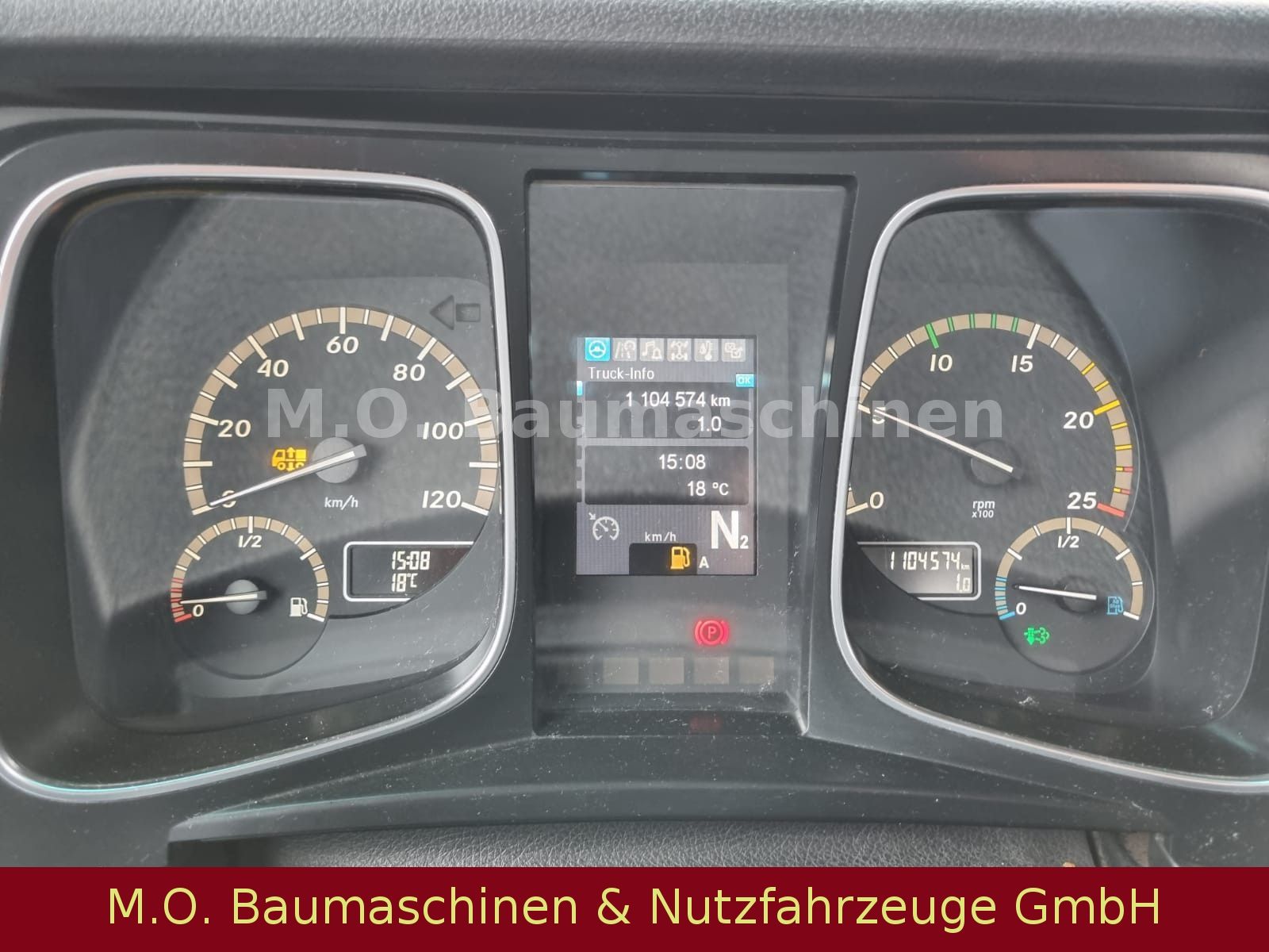 Fahrzeugabbildung Mercedes-Benz Actros 1843 / AC / Euro 6 /