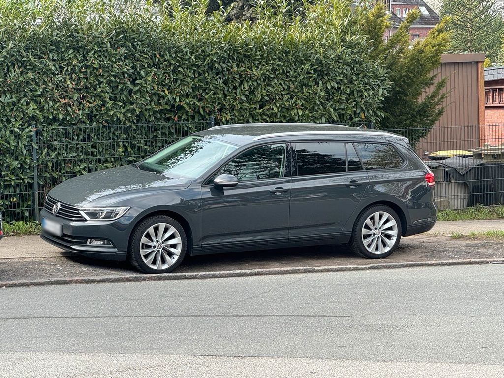 Image of Volkswagen Passat
