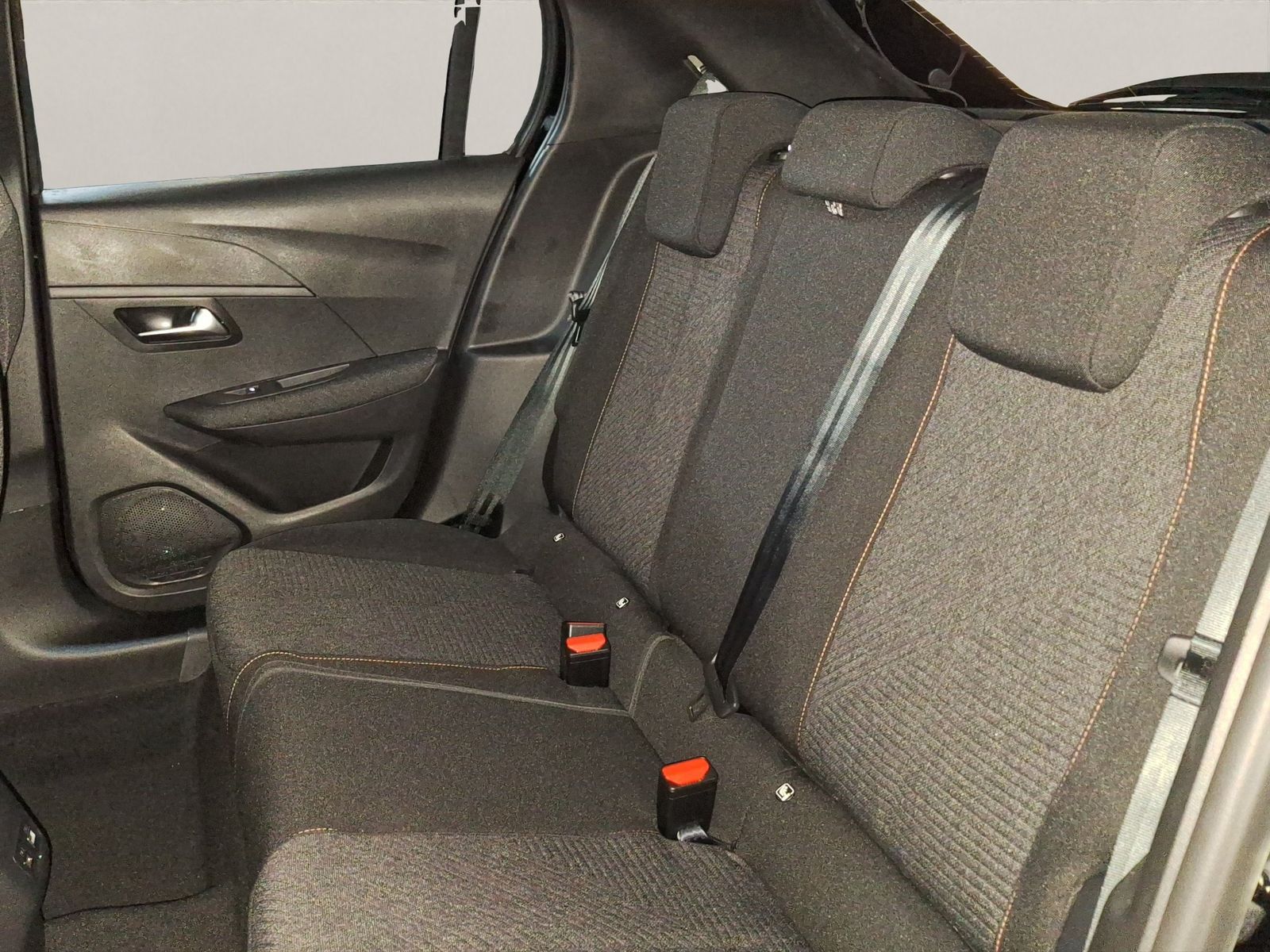 Peugeot 208 - Bild 12