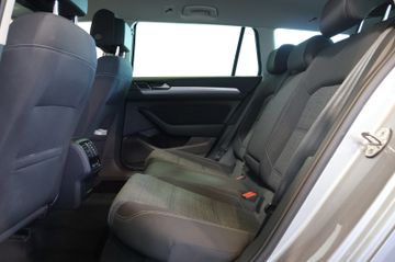 Volkswagen Passat 2.0 TDI Business CARPLAY+ACC+LED+AHK